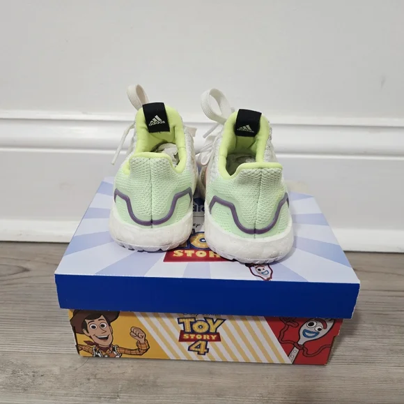 Adidas X Disney Pixar Toy Story 4 UltraBoost 19 Buzz Lightyear Sneakers  Size 5k